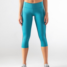 Load image into Gallery viewer, VIRUS ECO57 ECHO COMPRESSION CROP PANT - BAY BLUE